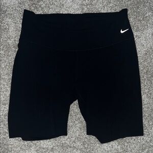 Nike Women's Black 7” Biker Shorts